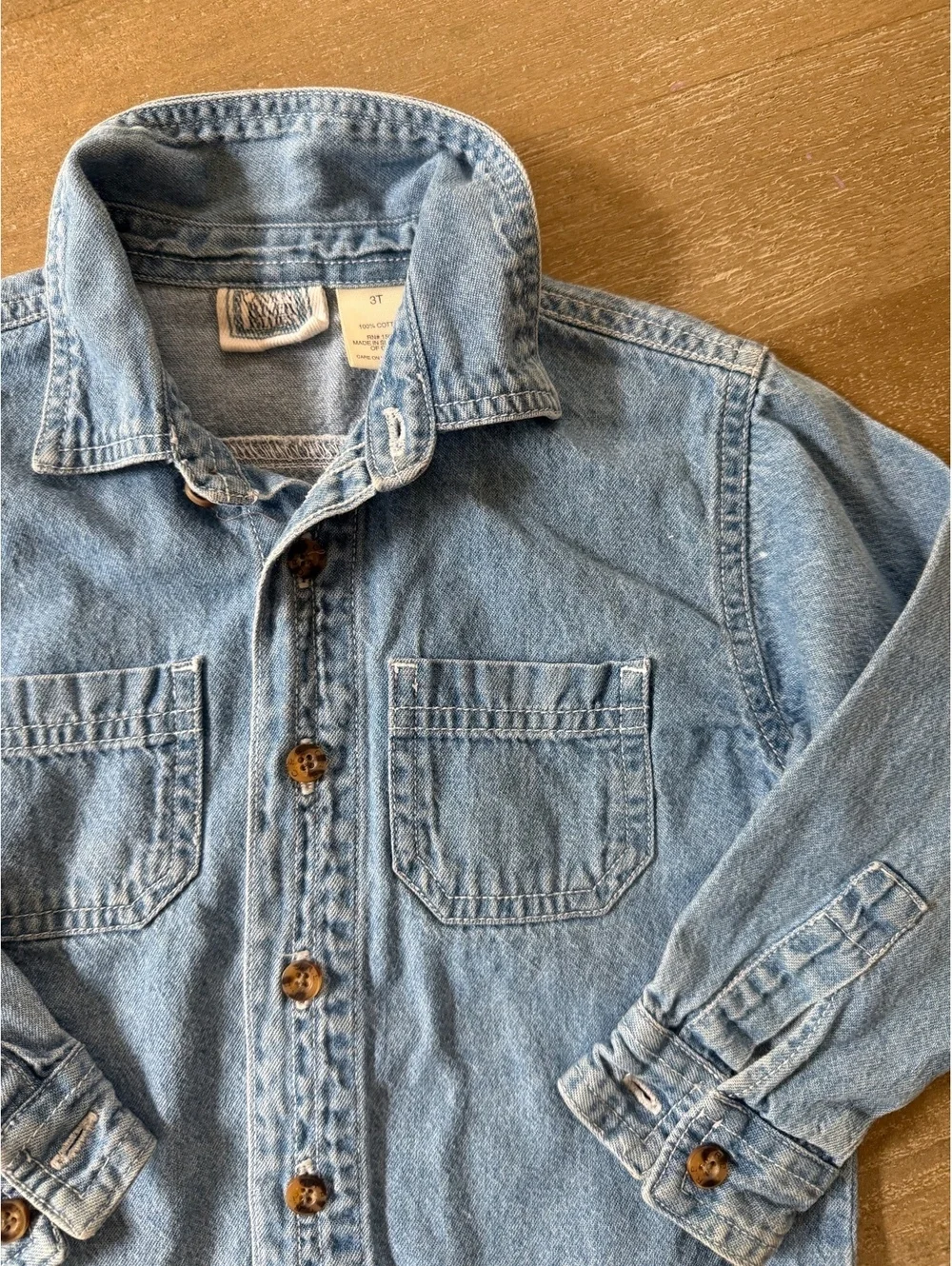 OshKosh Bgosh details brand